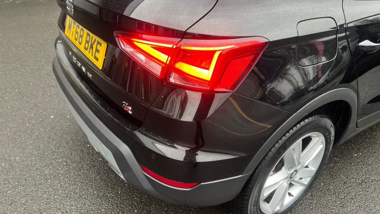 SEAT Arona 1.6 TDI 115 FR [EZ] 5dr Diesel Hatchback